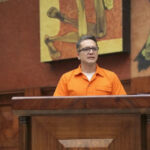 poner_uniforme_naranja_de_preso